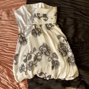 White House Black Market